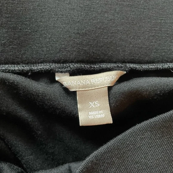 Banana Republic Black Ruched Soft Knit Bodycon Mini Skirt Size XS - Picture 10 of 15